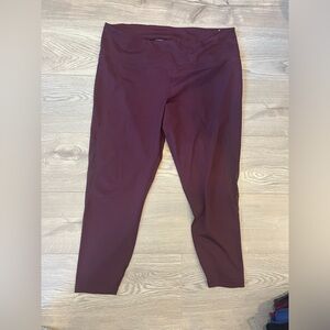 Old Navy Active High Rise Leggings